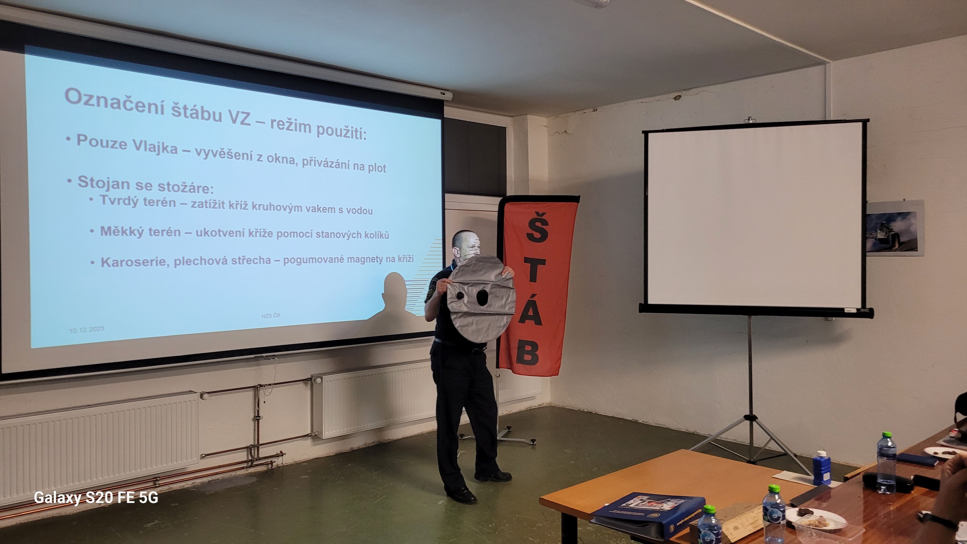 20251210_172221 20251210_172221