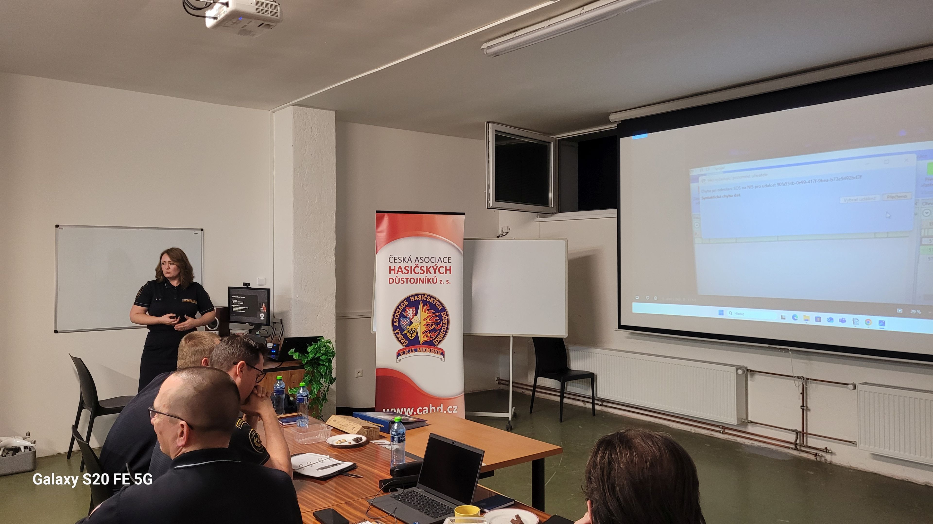 20251210_175025 20251210_175025