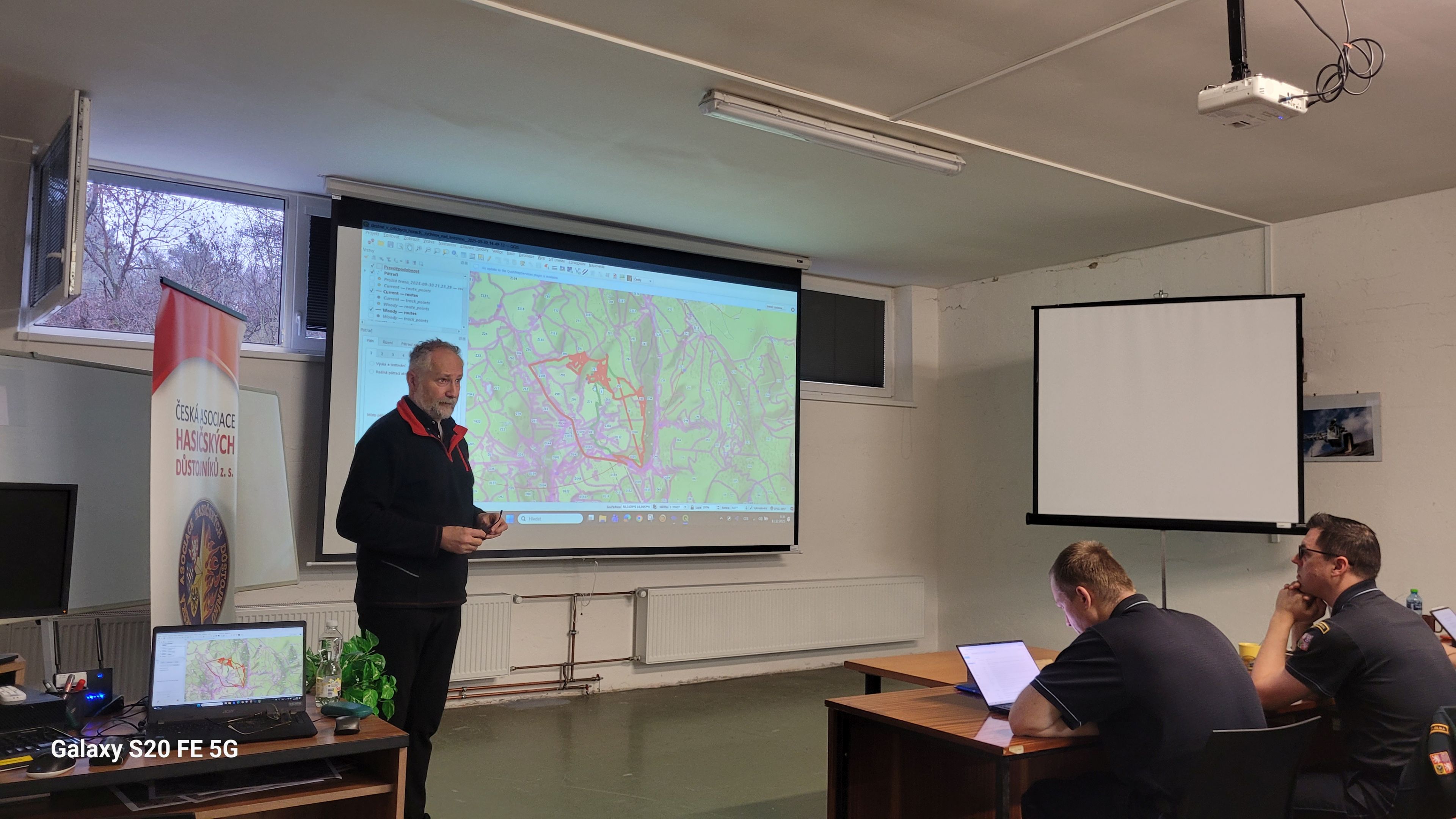 20251211_083644 20251211_083644